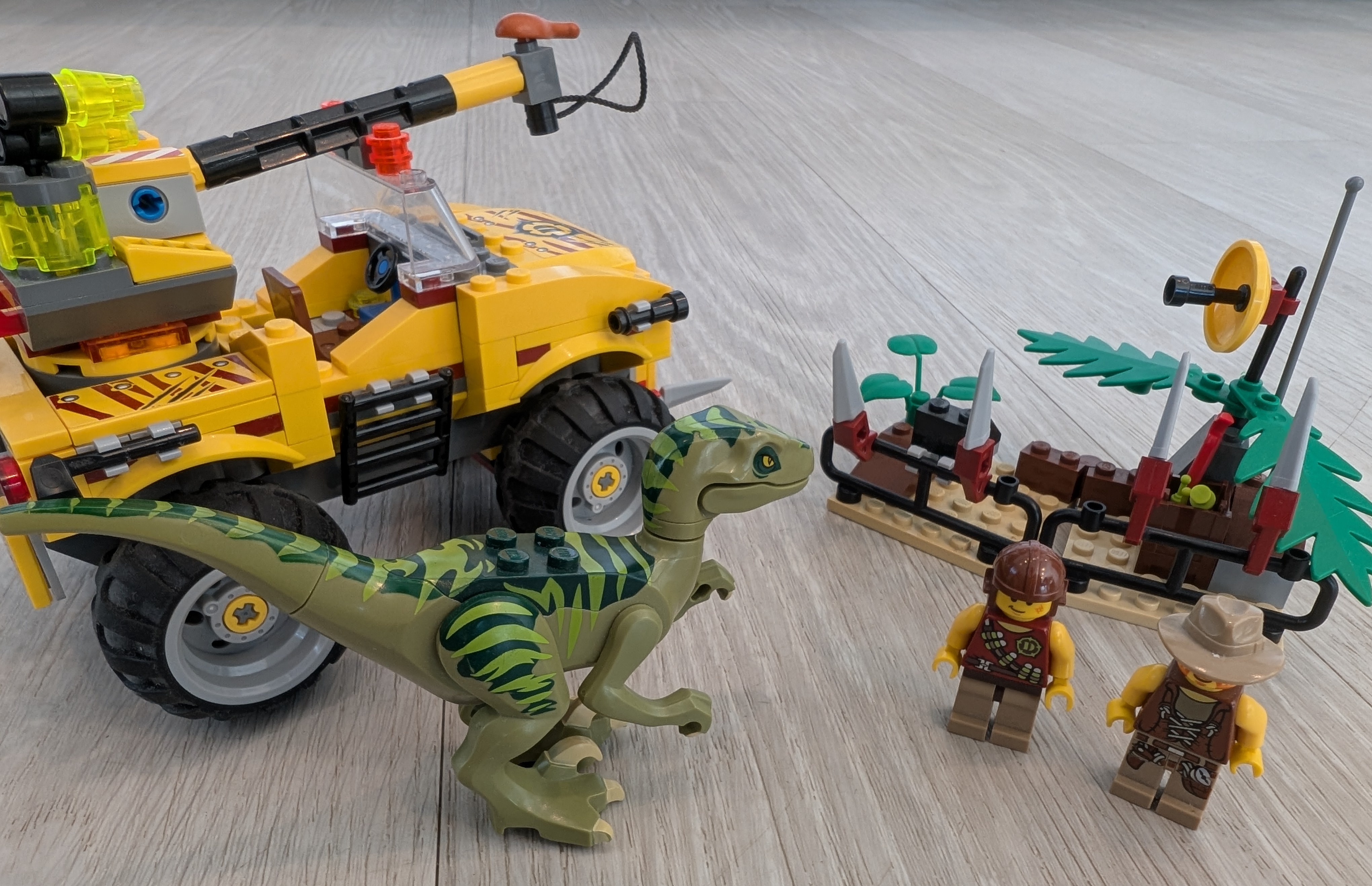 Lego Dino 5884 Raptor Chase
